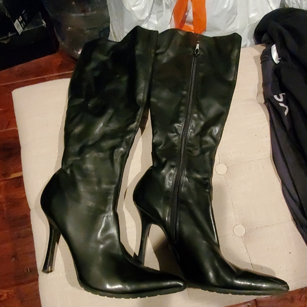 Steve Madden stiletto  heeled leather boots